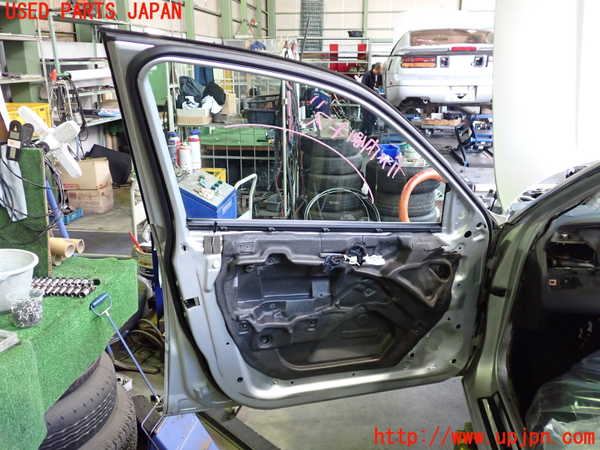 2UPJ-31671260]BMW 320i(AV22)左前ドア ジャンク品 中古  E46_m0005.jpg
