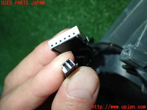 2UPJ-31671210]BMW 320i(AV22)右ドアミラー 中古  E46_m0003.jpg