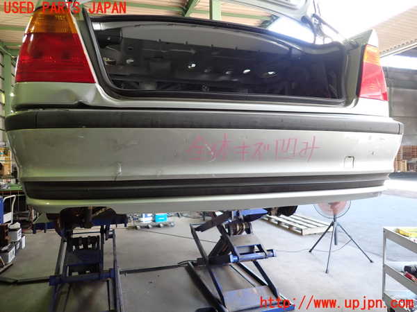 2UPJ-31671610]BMW 320i(AV22)リアバンパー ジャンク品 中古  E46_m0001.jpg