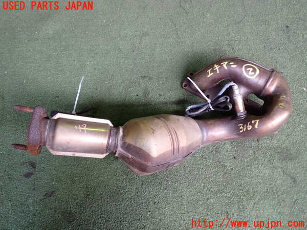 2UPJ-31672042]BMW 320i(AV22)エキマニ2 触媒 マニバーター 中古  E46_m0001.jpg