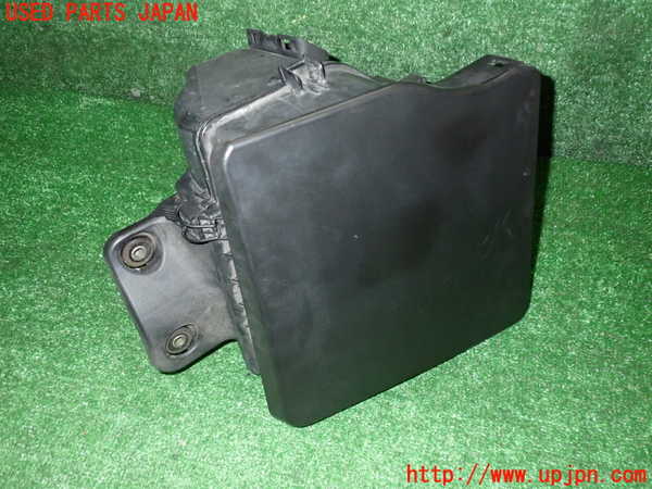 2UPJ-31672560]BMW 320i(AV22)エアクリーナーボックス 中古  E46_m0001.jpg