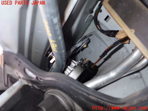 2UPJ-31676770]BMW 320i(AV22)フロントワイパーモーター 中古  E46_m0002.jpg