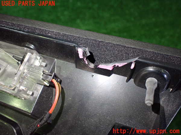 2UPJ-31677516]BMW 320i(AV22)グローブボックス1 ジャンク品 中古  E46_m0004.jpg