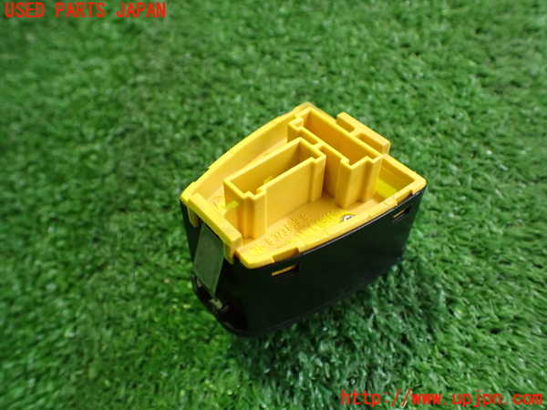 2UPJ-31676280]BMW 320i(AV22)ミラースイッチ 中古  E46_m0003.jpg