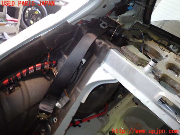 2UPJ-31677155]BMW 320i(AV22)右2列目シートベルト 中古  E46_m0001.jpg