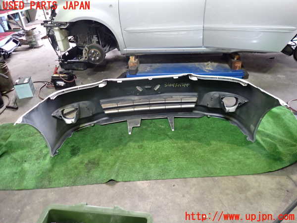 2UPJ-31681010]イプサム(ACM21W)フロントバンパー 中古_m0005.jpg