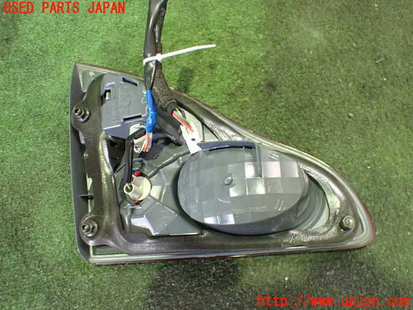 2UPJ-31681550]イプサム(ACM21W)右リアフィニッシャー 中古_m0003.jpg
