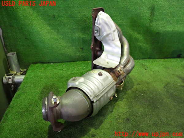 2UPJ-31682041]イプサム(ACM21W)エキマニ1 触媒 マニバーター 中古_m0001.jpg