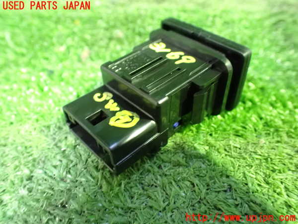 1UPJ-31696312]ヴェルファイアハイブリッド(AYH30W)スイッチ7 (AC100V) 中古_m0002.jpg