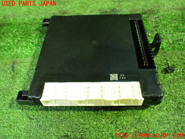 1UPJ-31696146]ヴェルファイアハイブリッド(AYH30W)コンピューター1 (MPX BODY) 中古_m0002.jpg