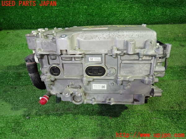 1UPJ-31696916]ヴェルファイアハイブリッド(AYH30W)インバーターコンバーター 中古_m0003.jpg