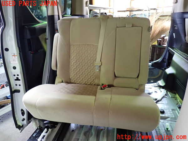 5UPJ-31697145]ヴェルファイアハイブリッド(AYH30W)右2列目シート 中古_m0001.jpg