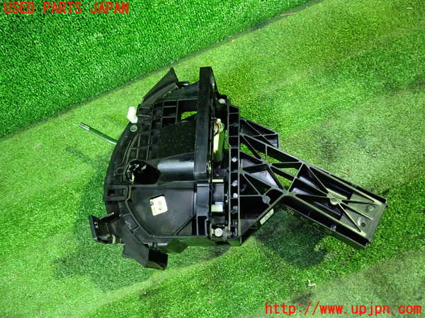 1UPJ-31697555]ヴェルファイアハイブリッド(AYH30W)ATシフトレバー 中古_m0002.jpg