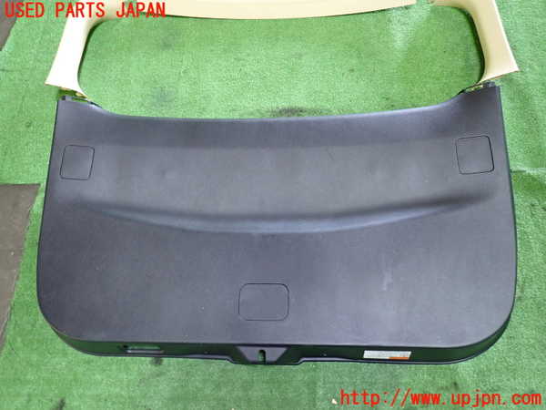 1UPJ-31691578]ヴェルファイアハイブリッド(AYH30W)バックドア内張り 中古_m0003.jpg