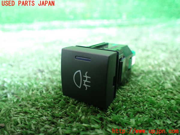 1UPJ-31706295]ライズ(RAIZE) ハイブリッド(A202A)フォグスイッチ 中古_m0001.jpg
