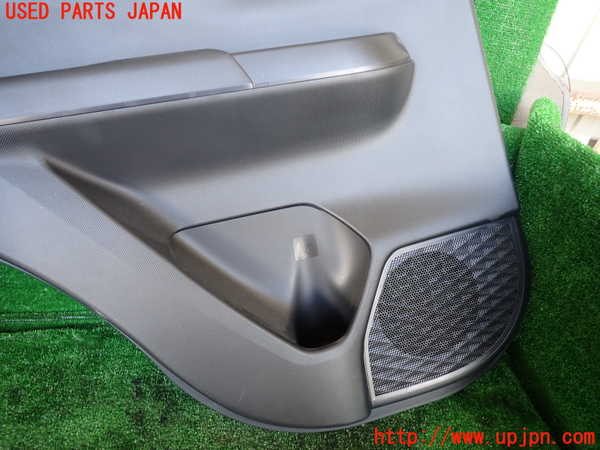 1UPJ-31701324]ライズ(RAIZE) ハイブリッド(A202A)左後ドア内張り 中古_m0003.jpg
