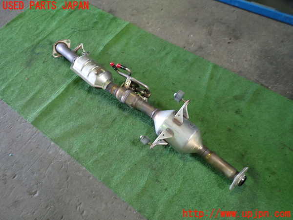 1UPJ-31712661]プリウスPHV(ZVW52)触媒1 中古_m0003.jpg