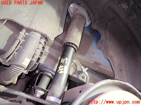 1UPJ-31715075]プリウスPHV(ZVW52)左リアショックアブソーバー 中古_m0001.jpg