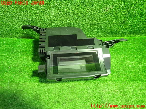 5UPJ-31716239]プリウスPHV(ZVW52)メーター・その他 中古_m0001.jpg