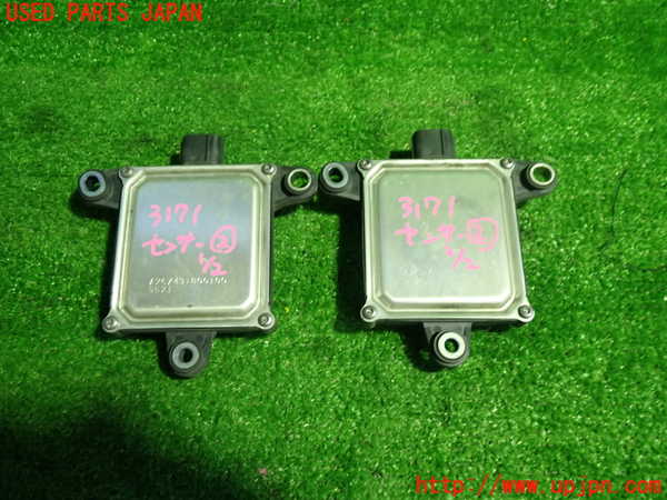 1UPJ-31716382]プリウスPHV(ZVW52)センサー2 中古_m0004.jpg