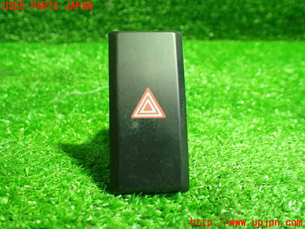 1UPJ-31716290]プリウスPHV(ZVW52)ハザードスイッチ 中古_m0001.jpg