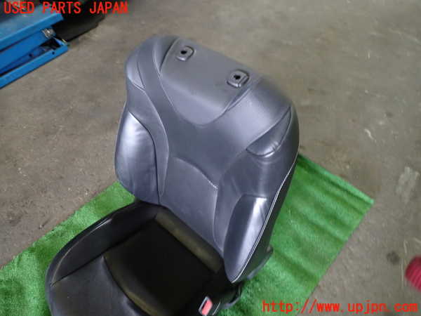 1UPJ-31717035]プリウスPHV(ZVW52)運転席シート 中古_m0002.jpg