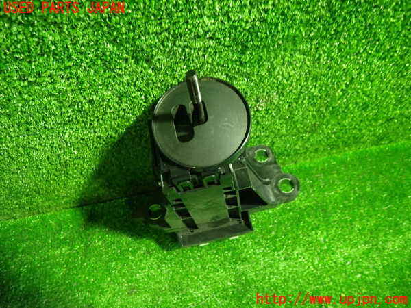 5UPJ-31717555]プリウスPHV(ZVW52)ATシフトレバー 中古_m0001.jpg