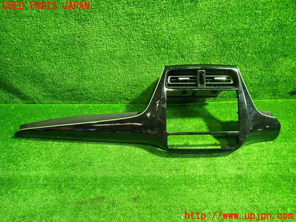 1UPJ-31717528]プリウスPHV(ZVW52)エアコン吹き出し口3 (真中) 中古_m0001.jpg