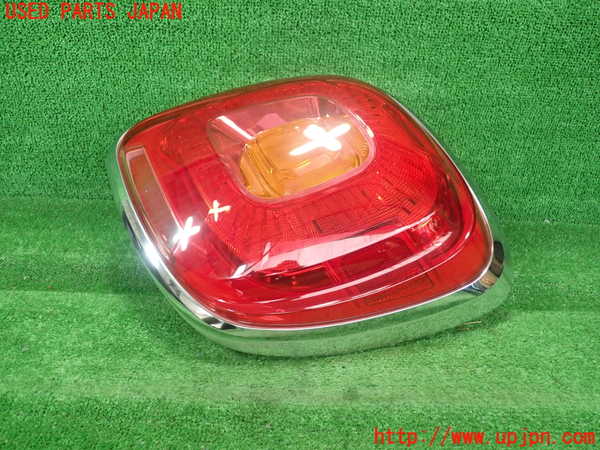 1UPJ-31721530]フィアット・500X(33414)右テールランプ 中古_m0002.jpg