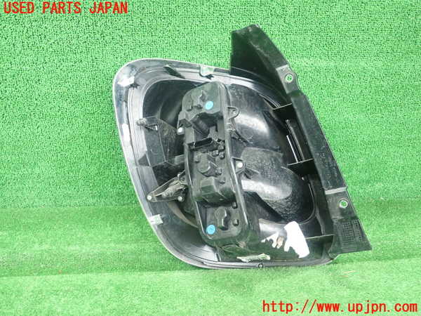 1UPJ-31721530]フィアット・500X(33414)右テールランプ 中古_m0003.jpg