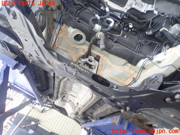 1UPJ-31725285]フィアット・500X(33414)フロントメンバー 中古_m0002.jpg