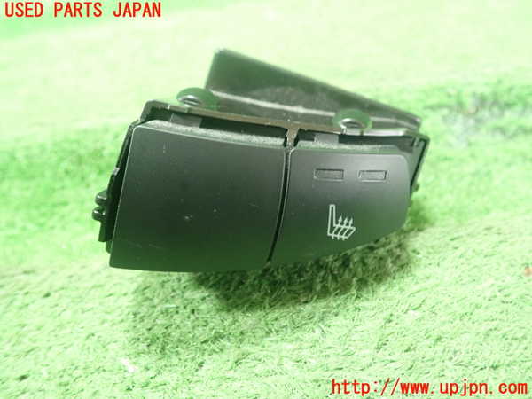 1UPJ-31726308]フィアット・500X(33414)スイッチ3(シートヒーター) 中古_m0001.jpg