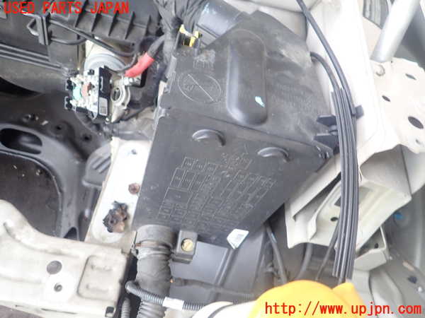 1UPJ-31726741]フィアット・500X(33414)ヒューズボックス1 中古_m0001.jpg