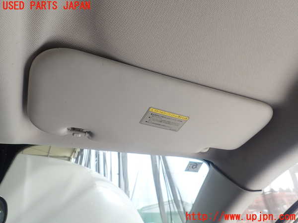 1UPJ-31727625]フィアット・500X(33414)室内サンバイザー右側 中古_m0001.jpg