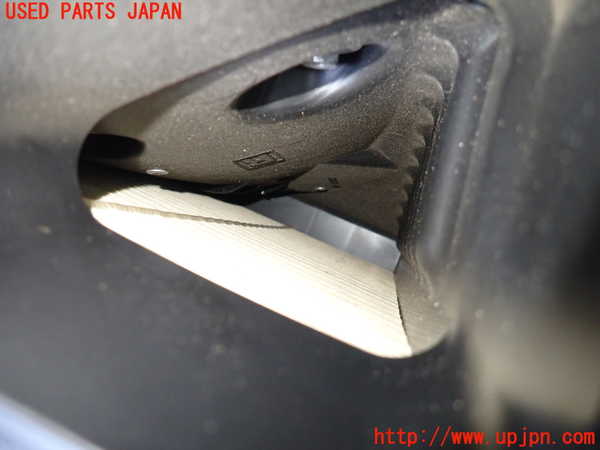 1UPJ-31732560]レクサス・LS600hL(UVF46)エアクリーナーボックス 中古_m0003.jpg