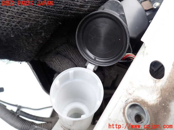 1UPJ-31736791]レクサス・LS600hL(UVF46)ウォッシャータンク1 中古_m0003.jpg