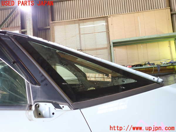 1UPJ-31741200]フィット(Fit) ハイブリッド(e：HEV)(GR6)右フロント三角窓ガラス 中古 AGC M2H4 43R-00034_m0001.jpg