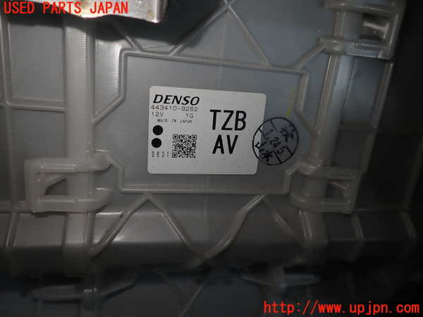 1UPJ-31746081]フィット(Fit) ハイブリッド(e：HEV)(GR6)エバポレーター1 中古_m0004.jpg