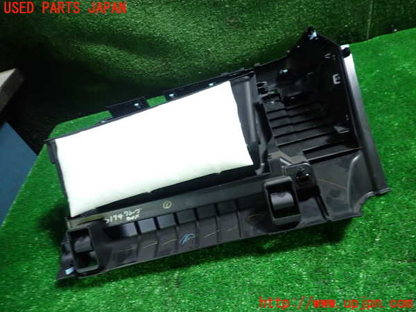 1UPJ-31747516]フィット(Fit) ハイブリッド(e：HEV)(GR6)グローブボックス1 中古_m0002.jpg
