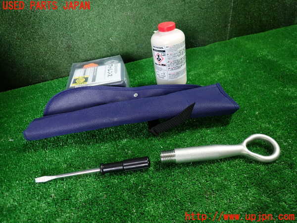 1UPJ-31747805]フィット(Fit) ハイブリッド(e：HEV)(GR6)車載工具 中古_m0001.jpg