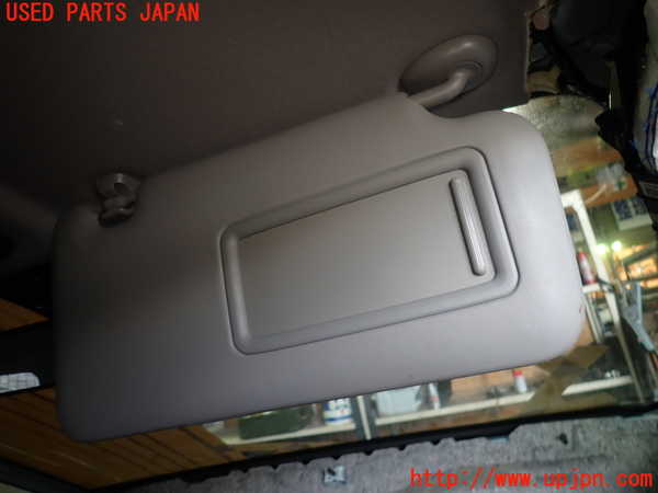 5UPJ-31747625]フィット(Fit) ハイブリッド(e：HEV)(GR6)室内サンバイザー右側 中古_m0002.jpg