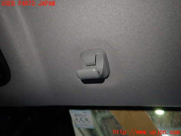 5UPJ-31747625]フィット(Fit) ハイブリッド(e：HEV)(GR6)室内サンバイザー右側 中古_m0004.jpg
