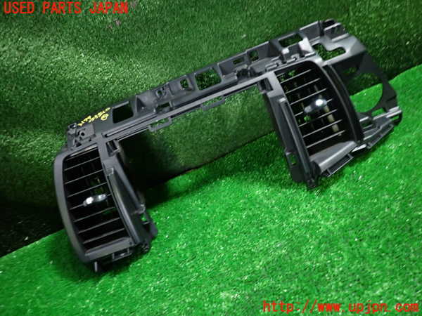 1UPJ-31747528]フィット(Fit) ハイブリッド(e：HEV)(GR6)エアコン吹き出し口3 中古_m0001.jpg