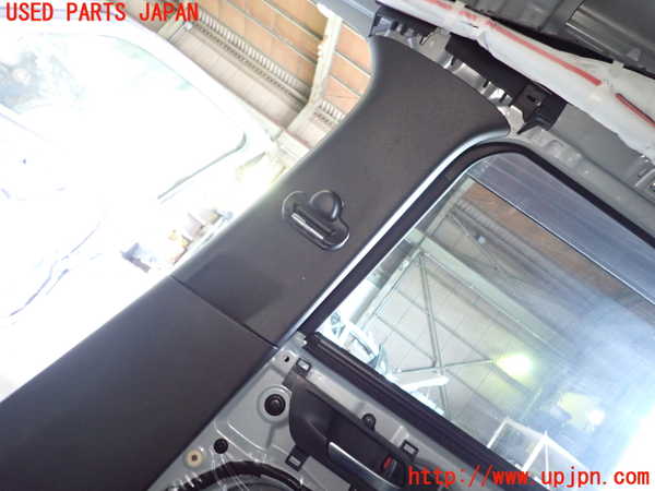 1UPJ-31747665]フィット(Fit) ハイブリッド(e：HEV)(GR6)右センターピラートリム 中古_m0002.jpg