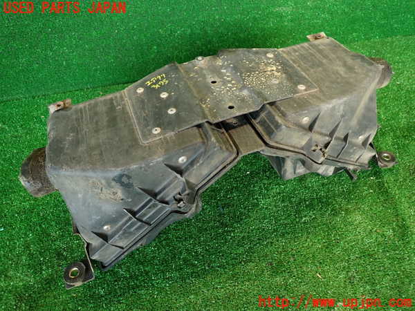 2UPJ-31752560]フェアレディZ(GCZ32)エアクリーナーボックス 中古_m0002.jpg