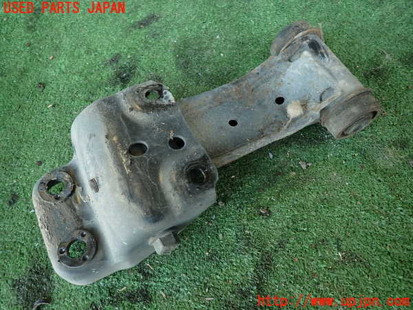 2UPJ-31755126]フェアレディZ(GCZ32)右フロントアッパーアーム1 中古_m0002.jpg