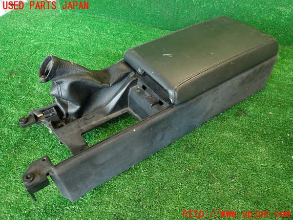 2UPJ-31757540]フェアレディZ(GCZ32)センターコンソール 中古_m0001.jpg