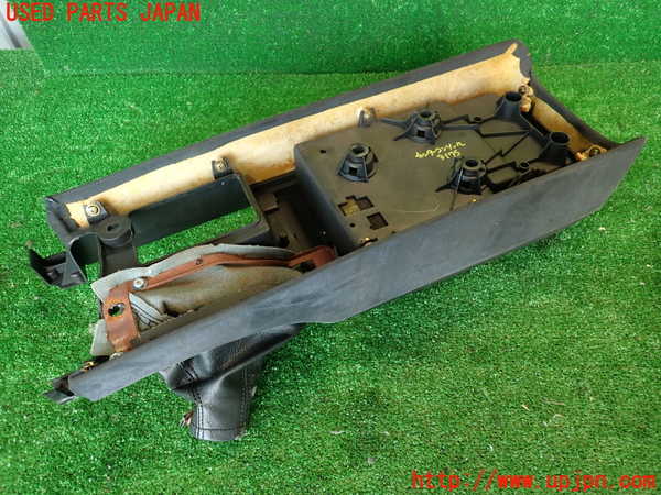 2UPJ-31757540]フェアレディZ(GCZ32)センターコンソール 中古_m0005.jpg
