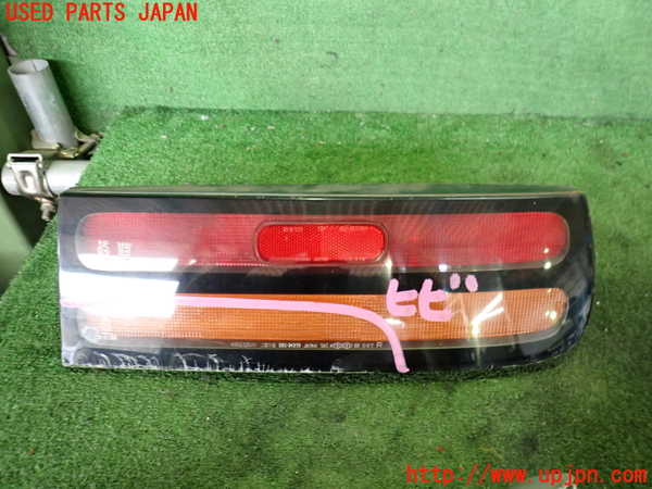 2UPJ-31761530]フェアレディZ(GZ32)右テールランプ 中古_m0001.jpg