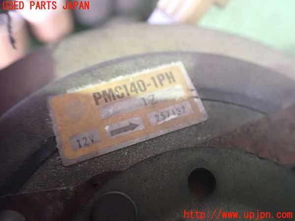 2UPJ-31766025]フェアレディZ(GZ32)エアコンコンプレッサー 中古_m0003.jpg